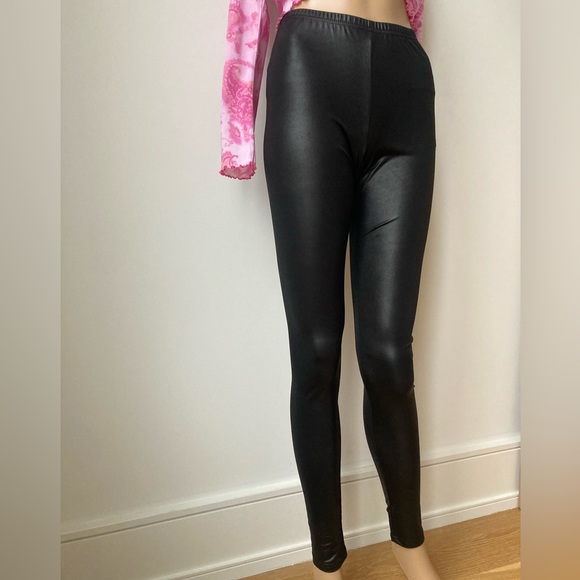 Shiny black leggings - Picture 1 of 7